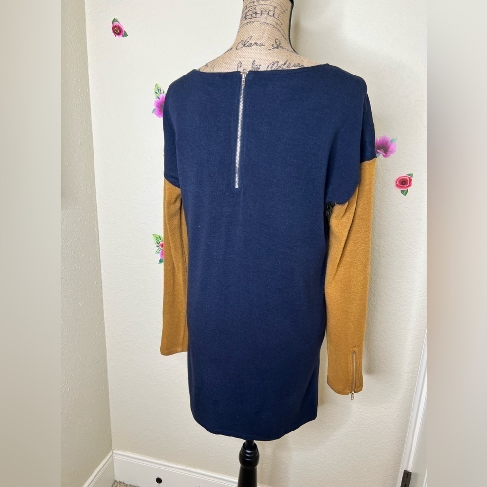 THML Embroidered Sweater Navy & Gold Long Sleeve Tunic Dress Size M - Picture 11 of 13